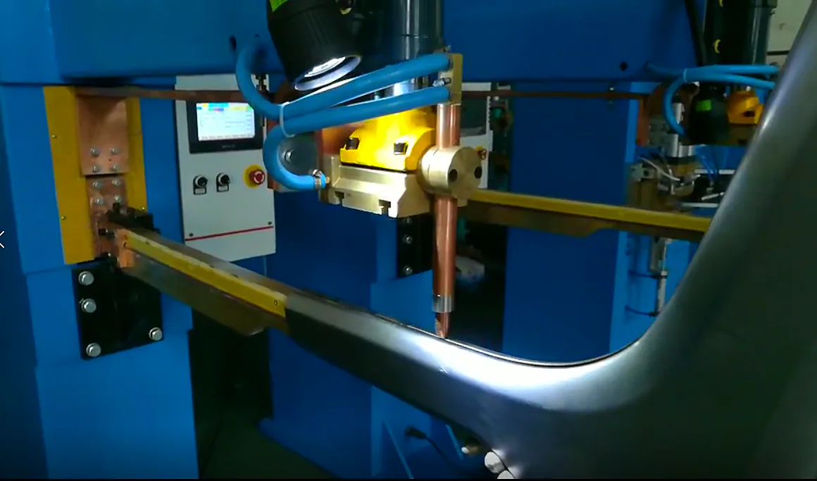 Why are resistance spot welding machines widely used for welding mild steel?