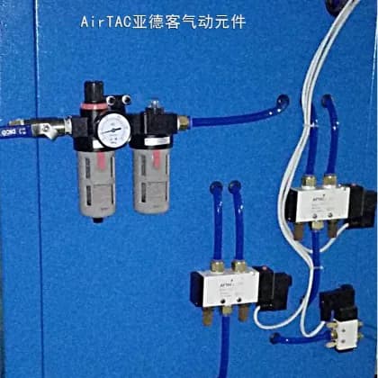 Detailed view of Xinxing Welding multi-head dust removal cage resistance spot welding machine