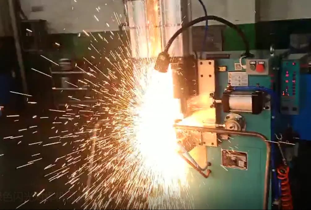 Flash butt welding of common metals