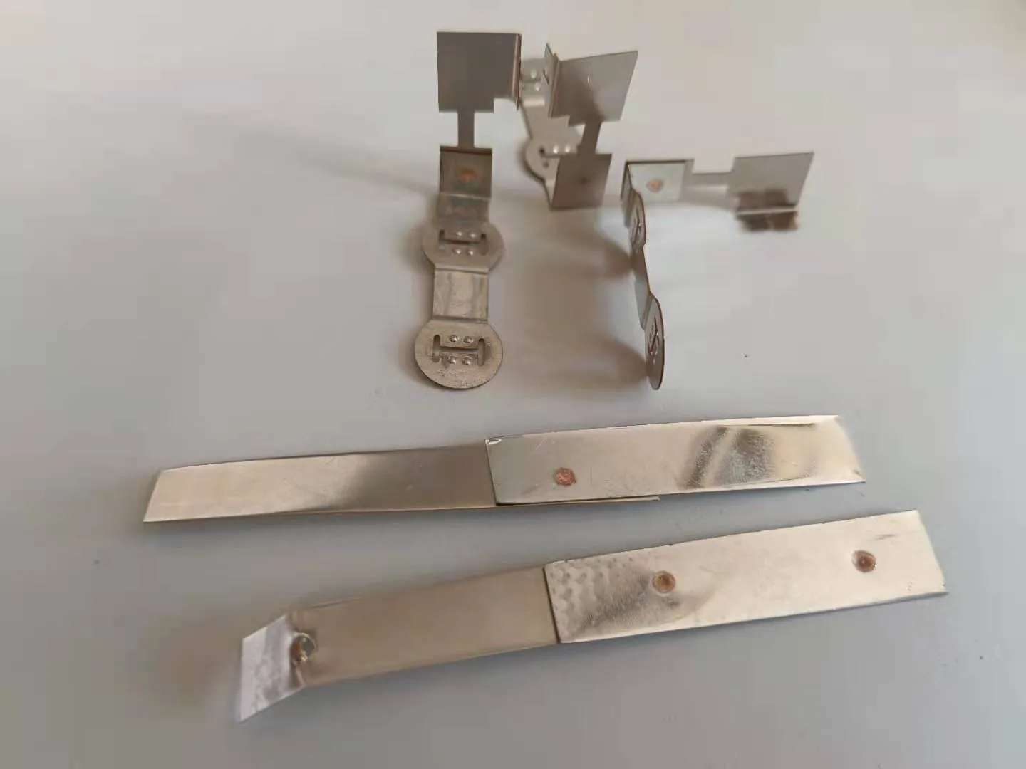 Welding effect picture of small medium frequency spot welding machine 6